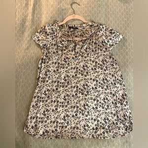 Banana Republic Short Sleeve Floral Blouse